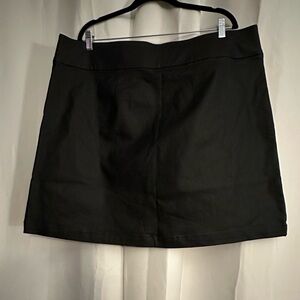 Maurices Classic Black Skirt NWT